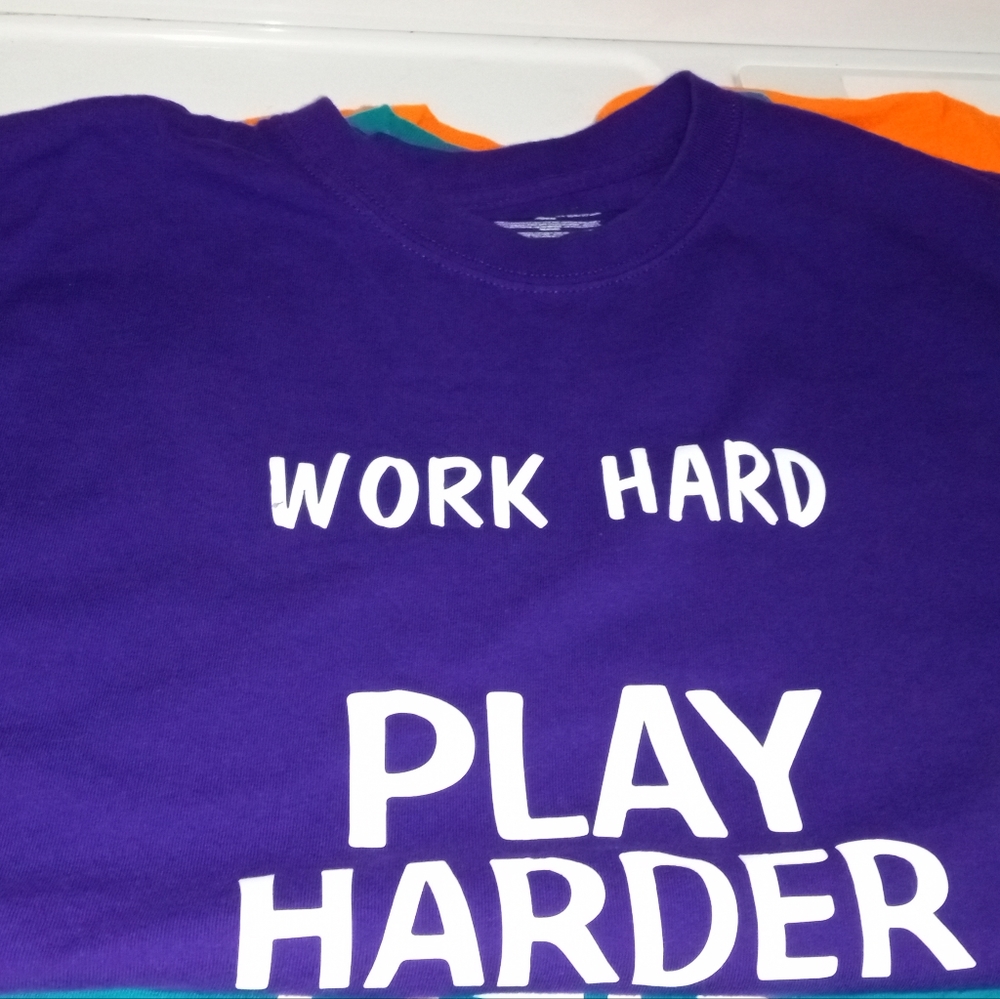 Men's Tshirt-New Gildan T-Shirt XL